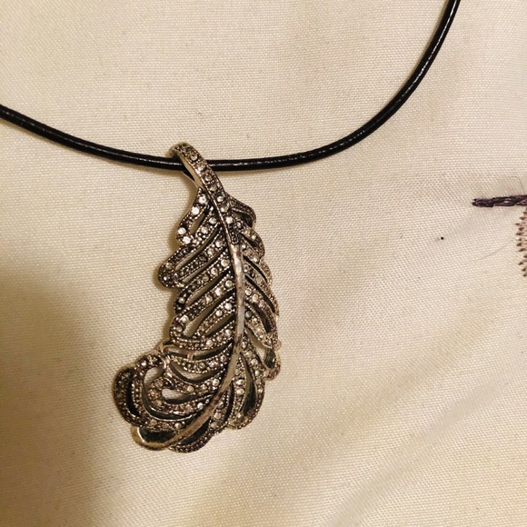 Fossil Feather Earrings and Necklace Set - Picture 3 of 4